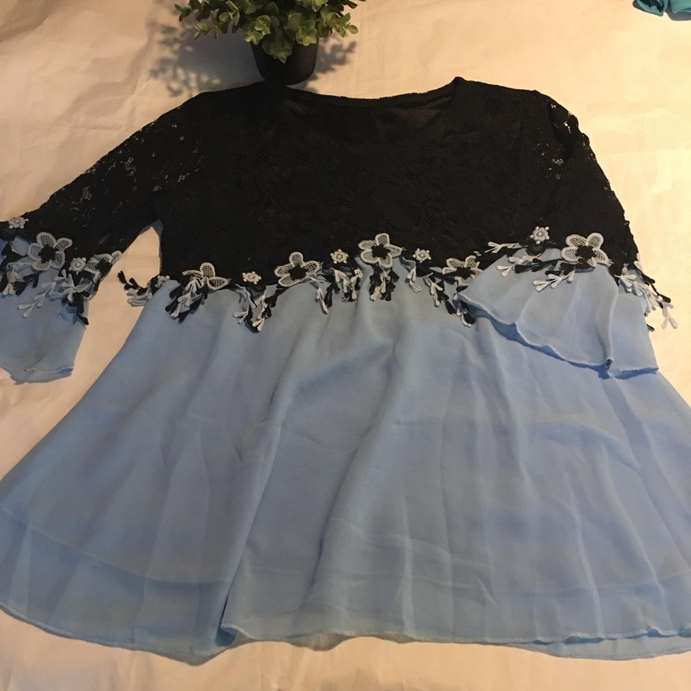 Lace blue and black delicate blouse size S